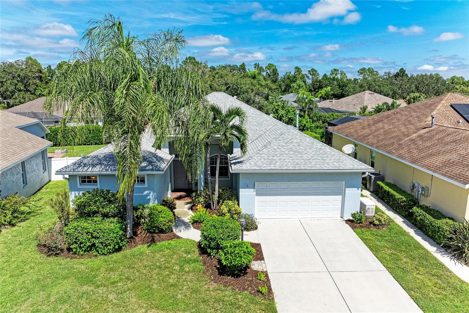 Single Family Residence at 12105 BEEFLOWER DR, LAKEWOOD RANCH, photo 37 of 41