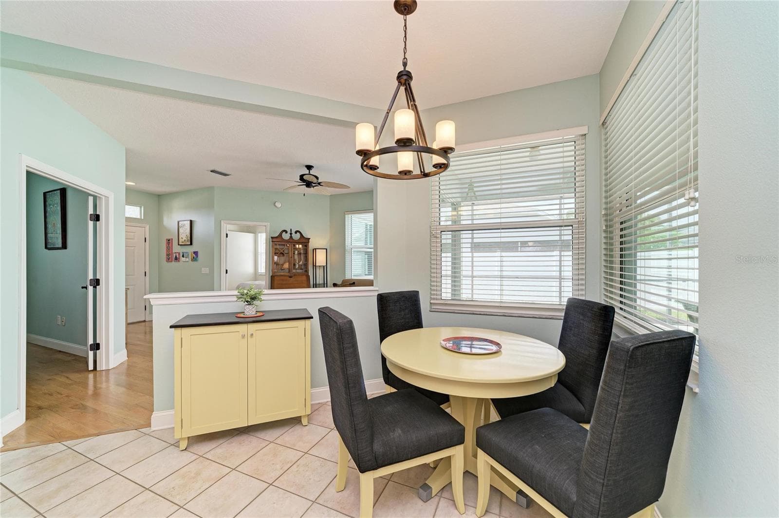Single Family Residence at 12105 BEEFLOWER DR, LAKEWOOD RANCH, photo 13 of 41