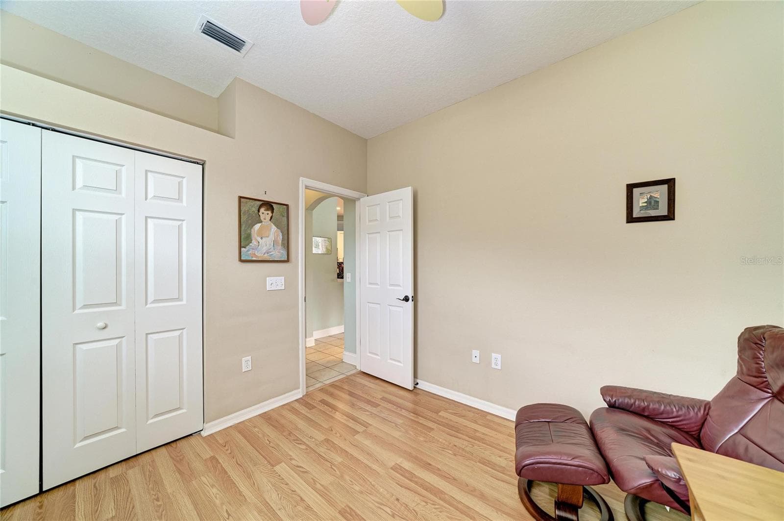 Single Family Residence at 12105 BEEFLOWER DR, LAKEWOOD RANCH, photo 25 of 41
