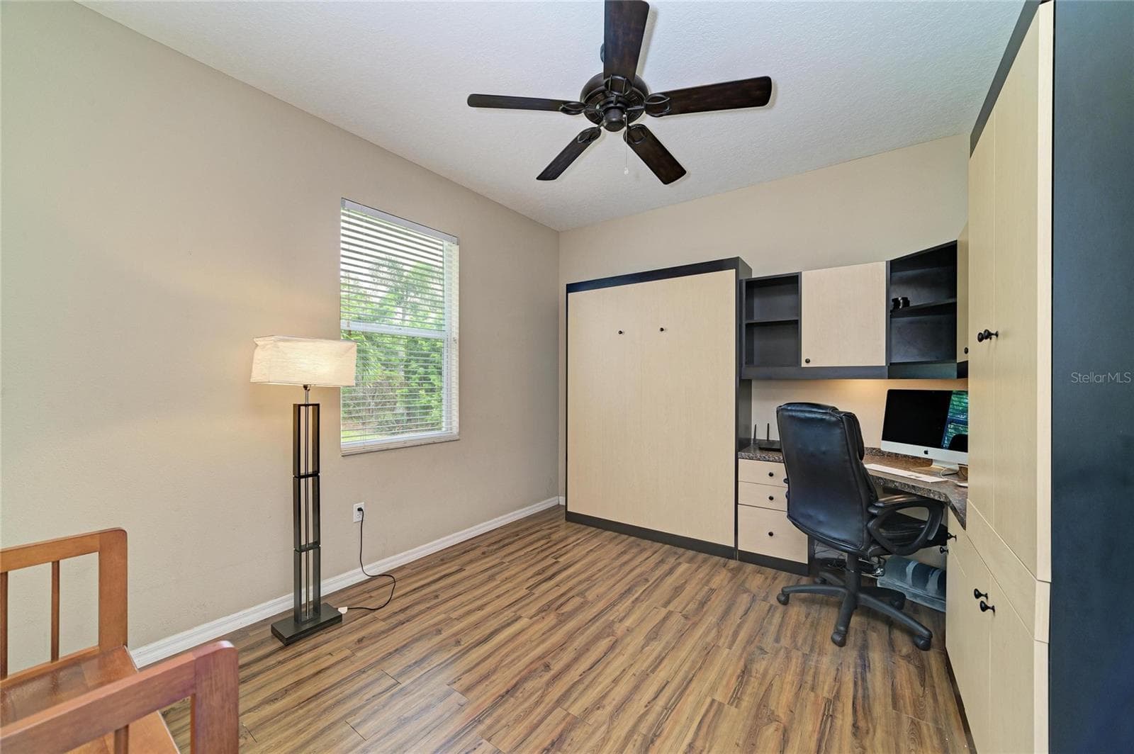 Single Family Residence at 12105 BEEFLOWER DR, LAKEWOOD RANCH, photo 26 of 41
