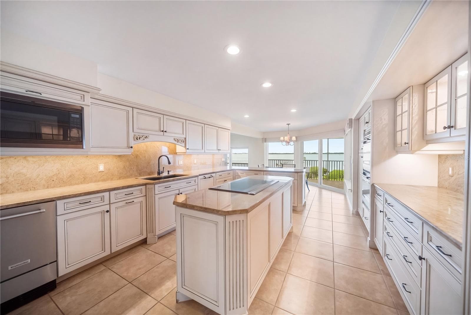 Single Family Residence at 44 TIDY ISLAND BLVD, BRADENTON, photo 16 of 60