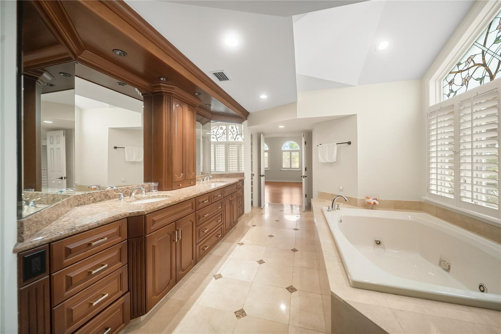 Single Family Residence at 44 TIDY ISLAND BLVD, BRADENTON, photo 25 of 60