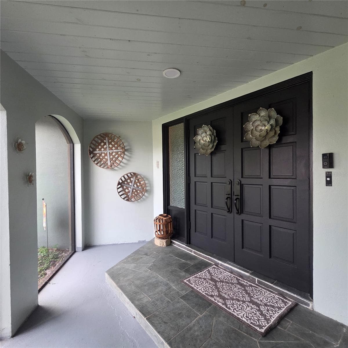 Single Family Residence at 1801 MID OCEAN CIR, SARASOTA, photo 10 of 14