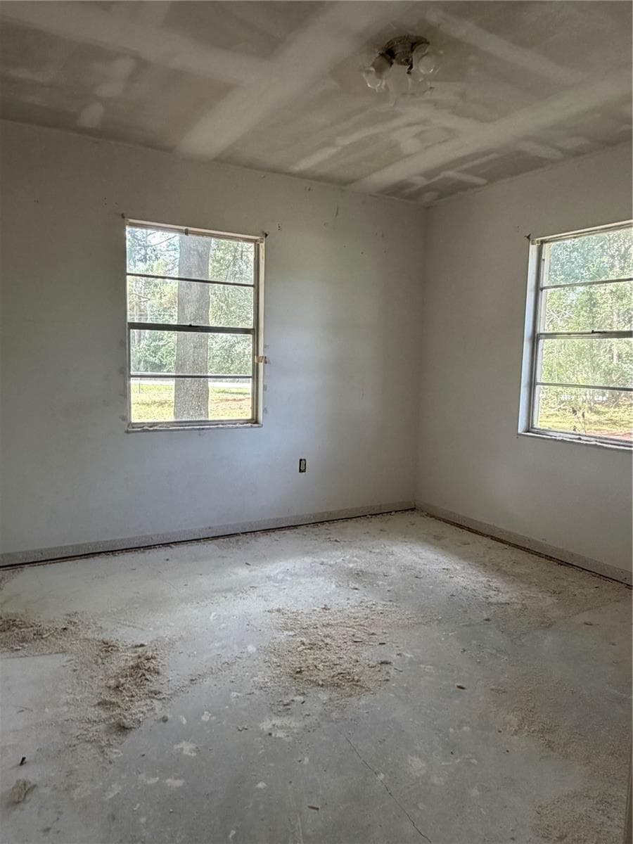Single Family Residence at 2315 WOODS TRL, LAKELAND, photo 11 of 15