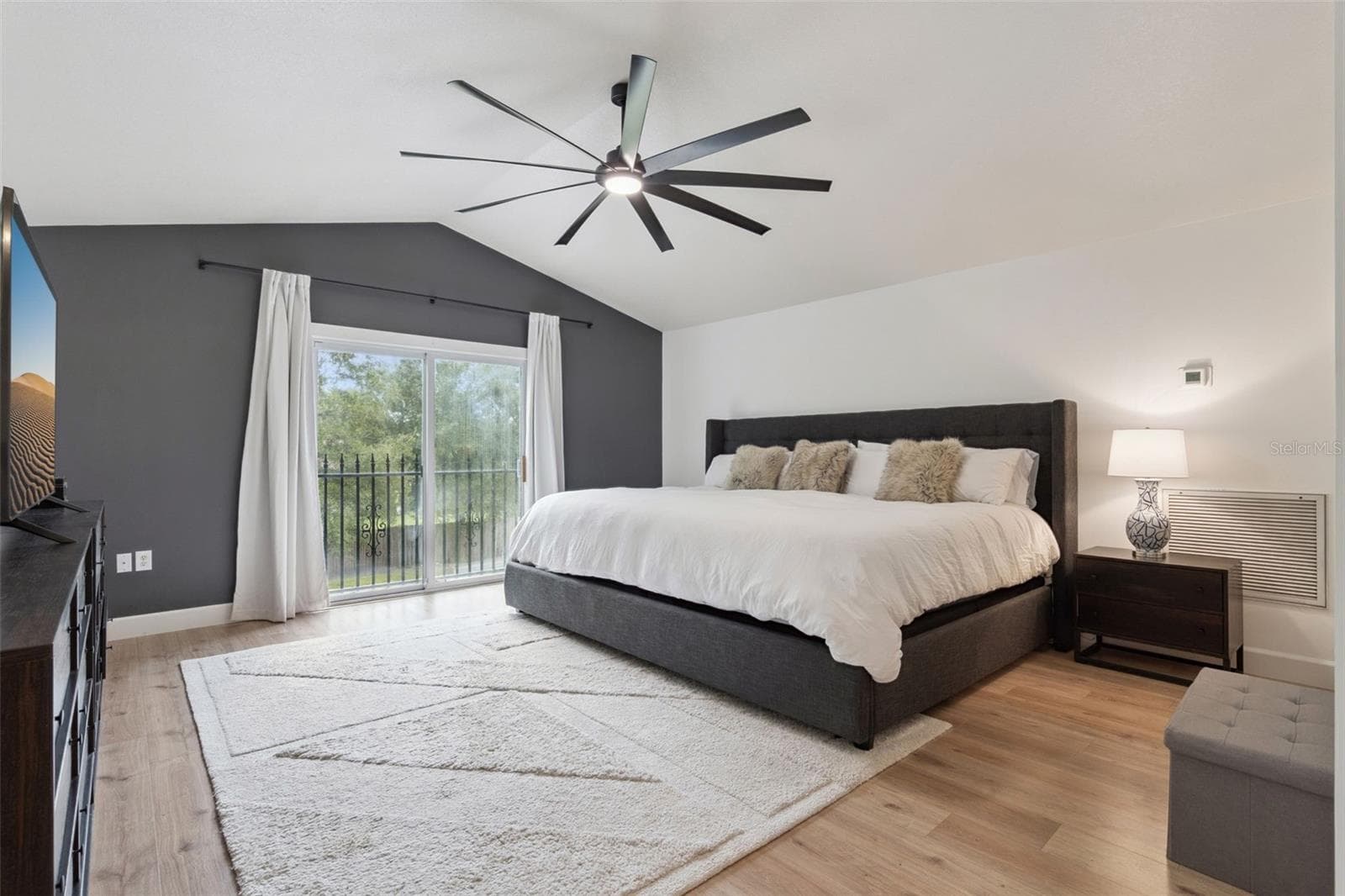 Primary Suite - 1521 FRANCES DR, APOPKA
