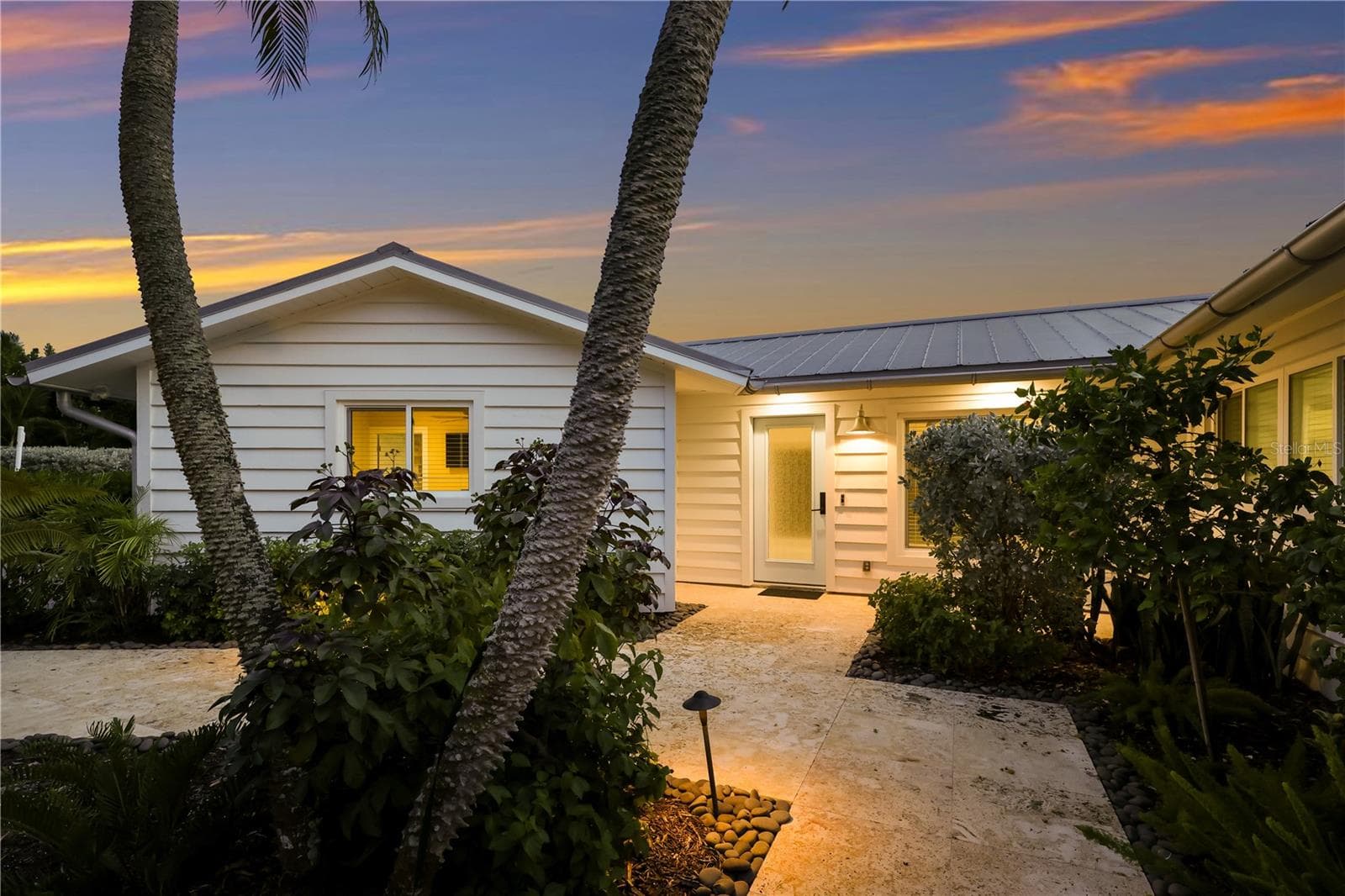 Single Family Residence at 6561 BAYOU HAMMOCK RD, LONGBOAT KEY, photo 9 of 81