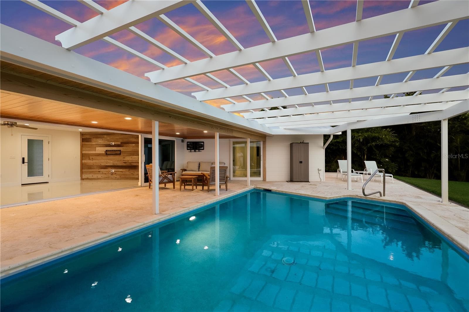 Single Family Residence at 6561 BAYOU HAMMOCK RD, LONGBOAT KEY, photo 28 of 81