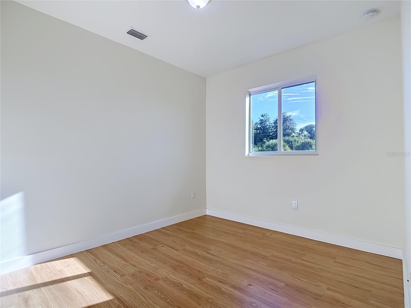 Single Family Residence at 14150 APPLETON BLVD, PORT CHARLOTTE, photo 18 of 39