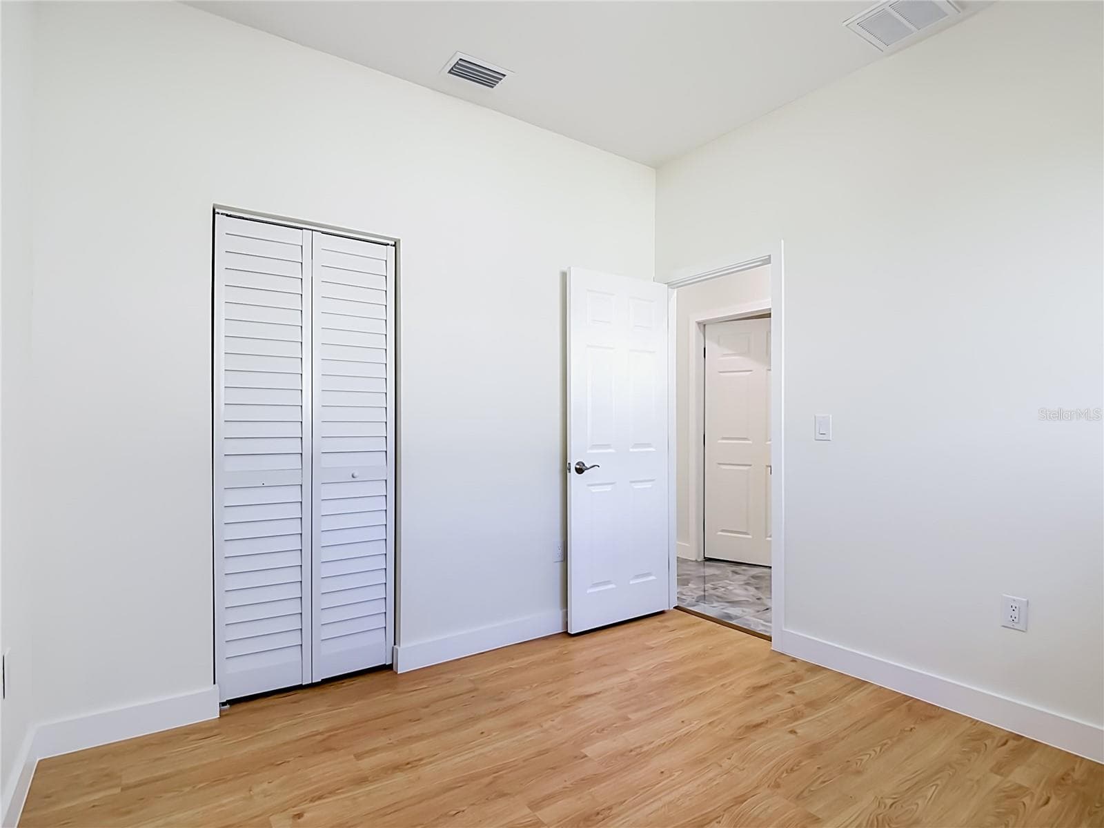 Single Family Residence at 14150 APPLETON BLVD, PORT CHARLOTTE, photo 23 of 39