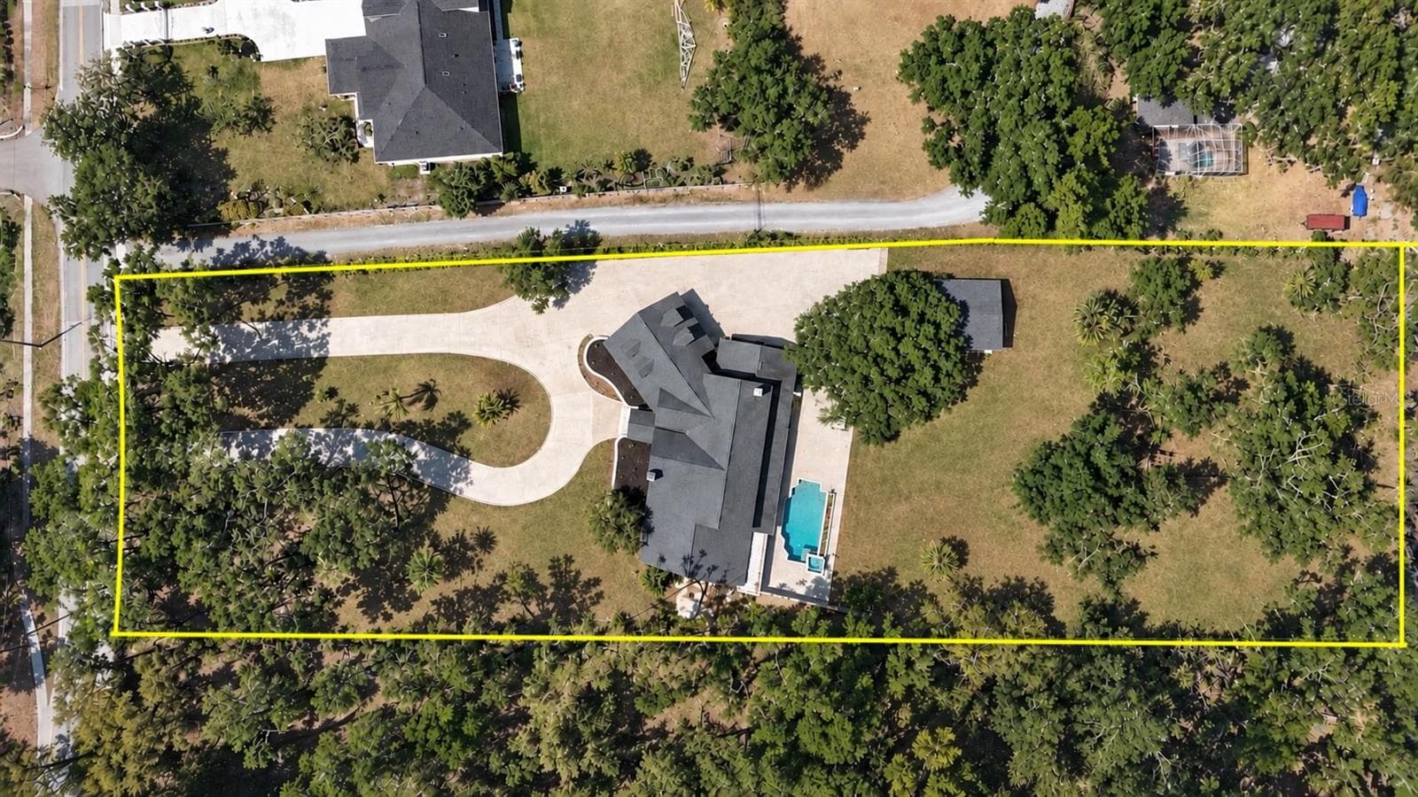 Single Family Residence at 3114 LITTLE RD, VALRICO, photo 2 of 57