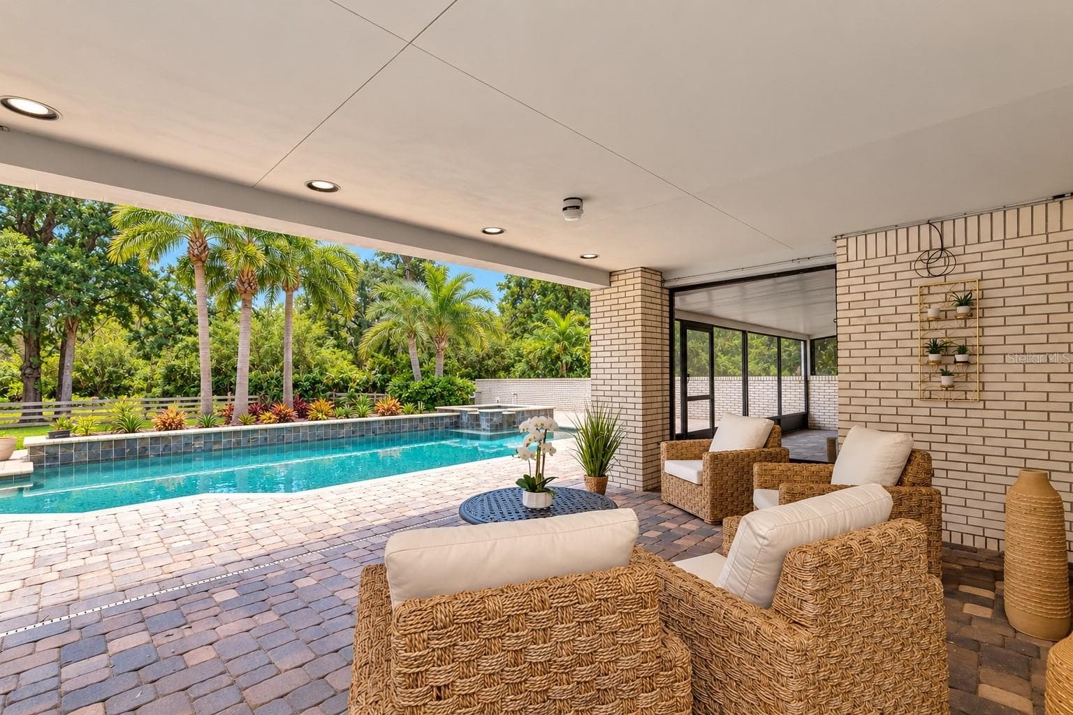 Patio - 3114 LITTLE RD, VALRICO