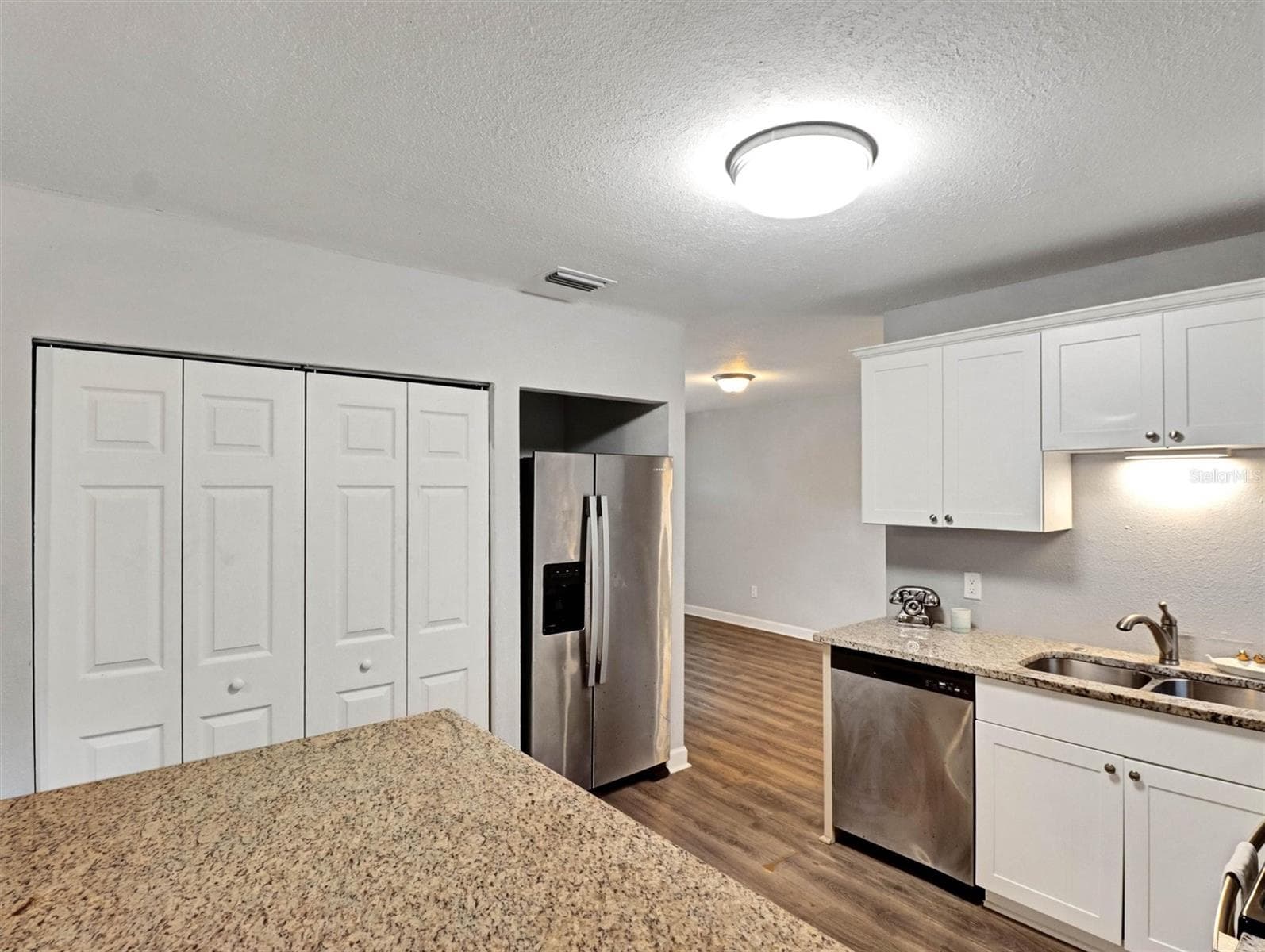 Laundry Closet - 1612 E NORTH BAY ST, TAMPA