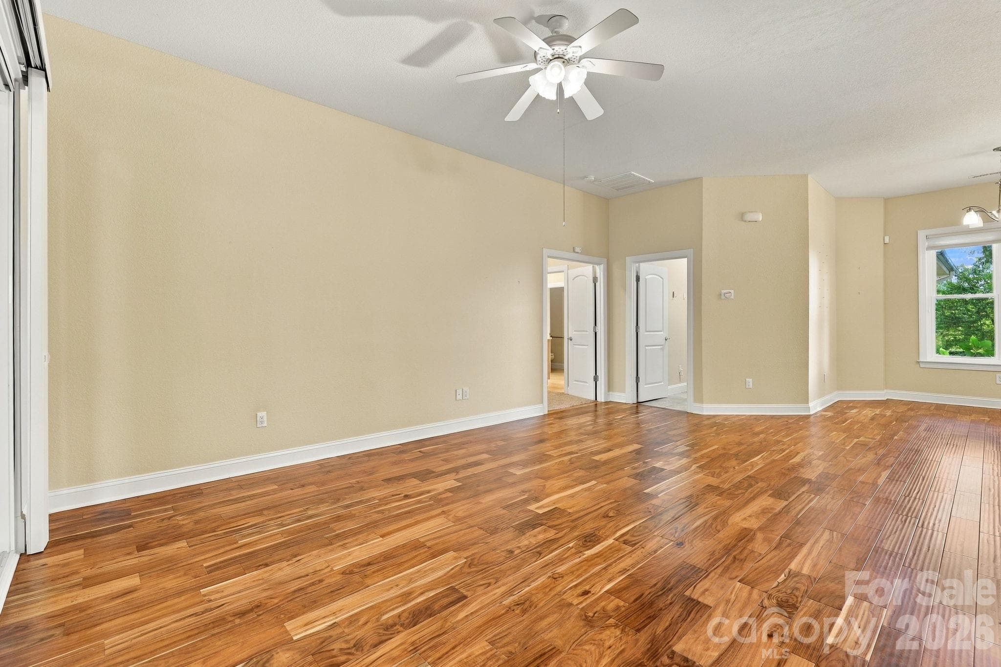 Large bonus room for dinning room table or 2nd living room - 57 Talon Trail Lane, Etowah