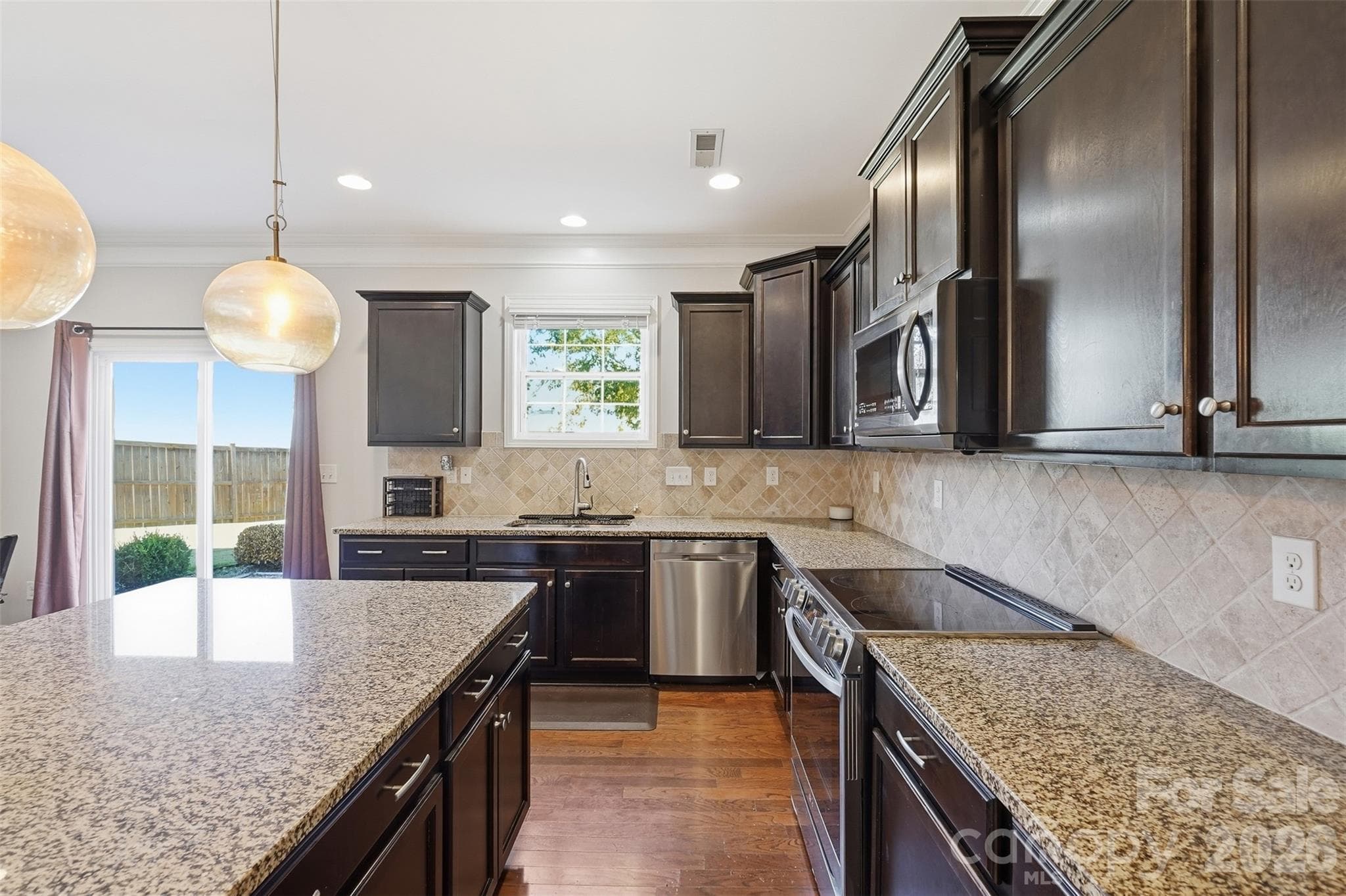 Entertaining Kitchen - 13507 David Jennings Avenue, Charlotte