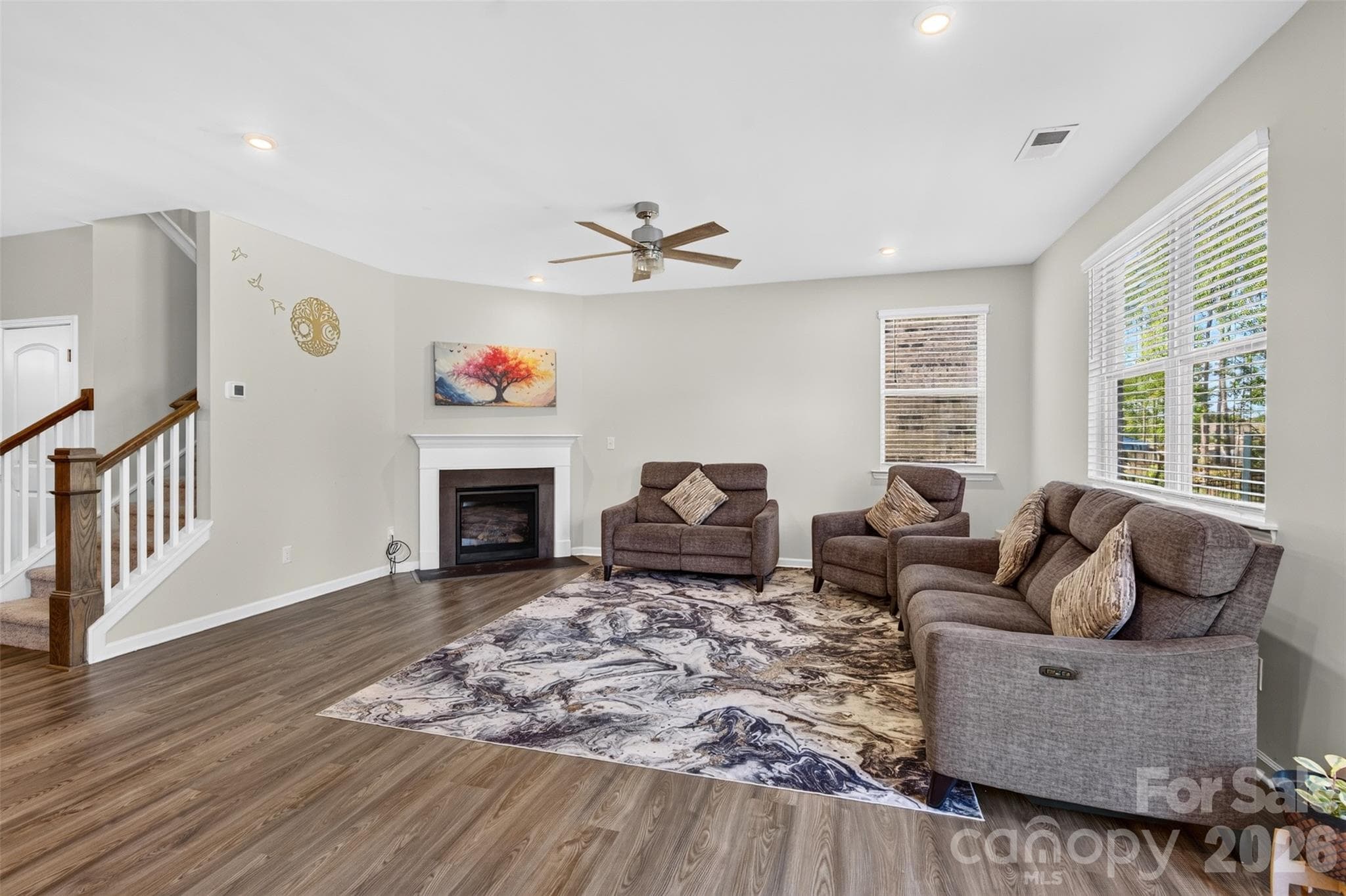 Single Family Residence at 5002 Kinsbridge Drive, Mint Hill, photo 7 of 34