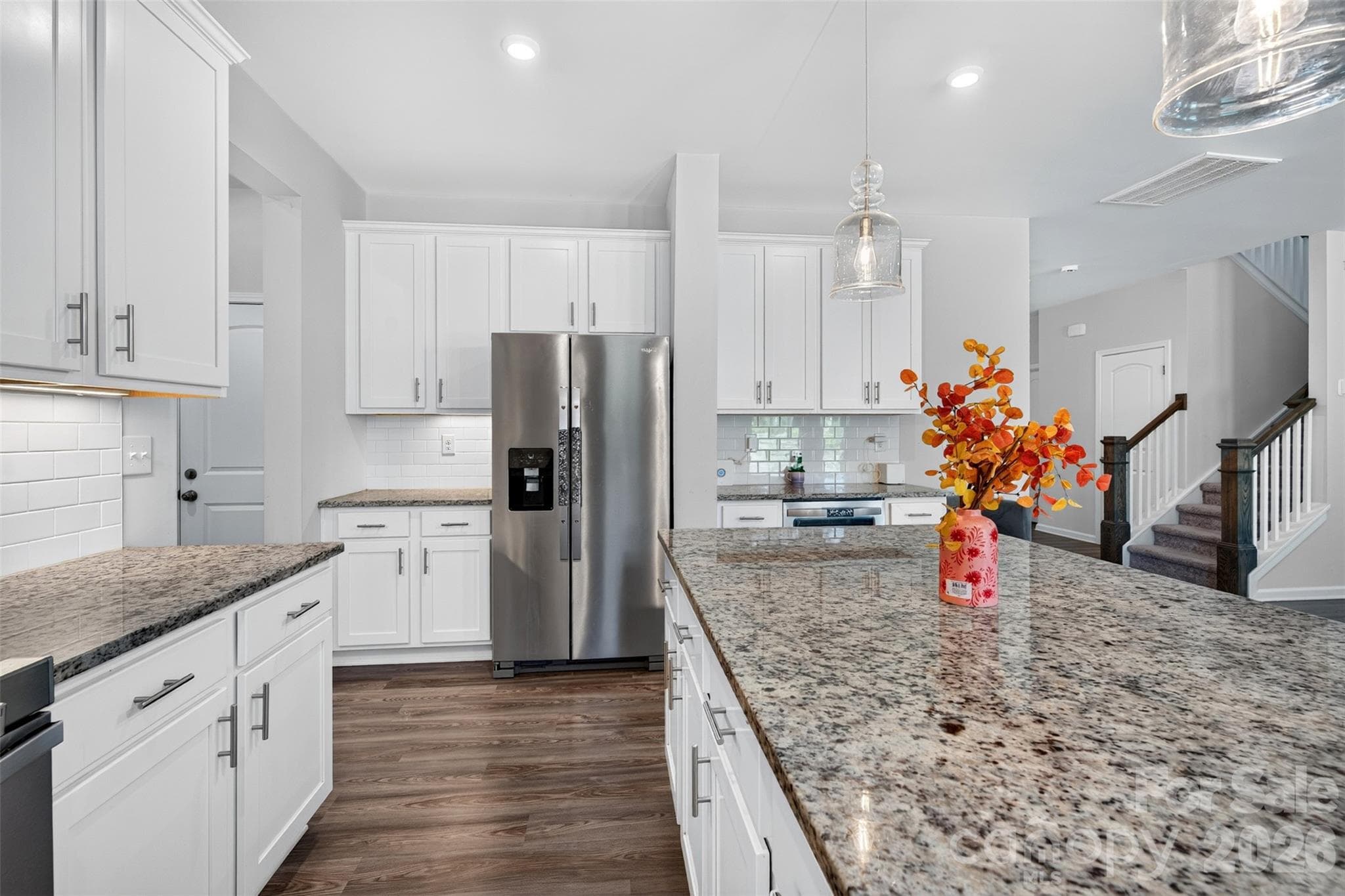 Single Family Residence at 5002 Kinsbridge Drive, Mint Hill, photo 10 of 34
