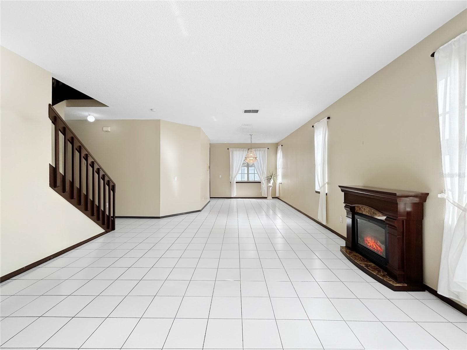 Single Family Residence at 1606 WOOD VIOLET DR, ORLANDO, photo 17 of 29
