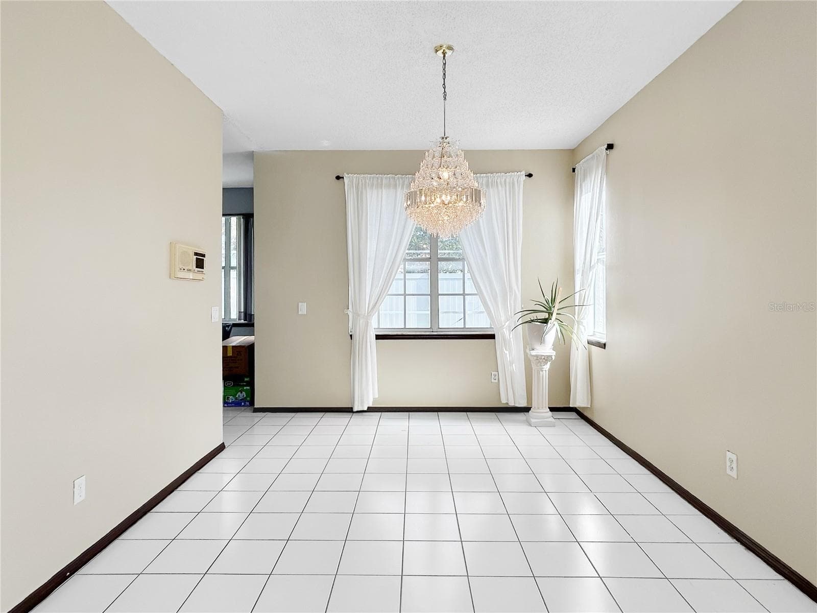 Single Family Residence at 1606 WOOD VIOLET DR, ORLANDO, photo 19 of 29