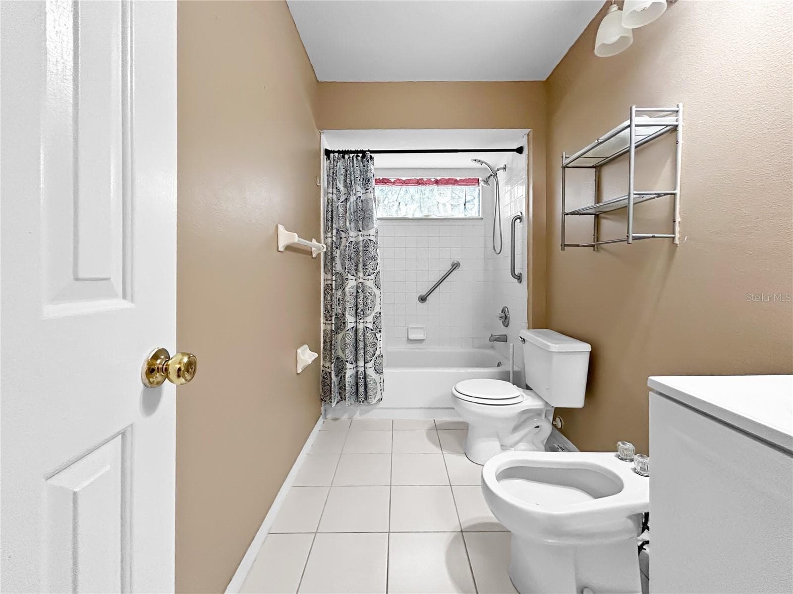 Single Family Residence at 1606 WOOD VIOLET DR, ORLANDO, photo 23 of 29