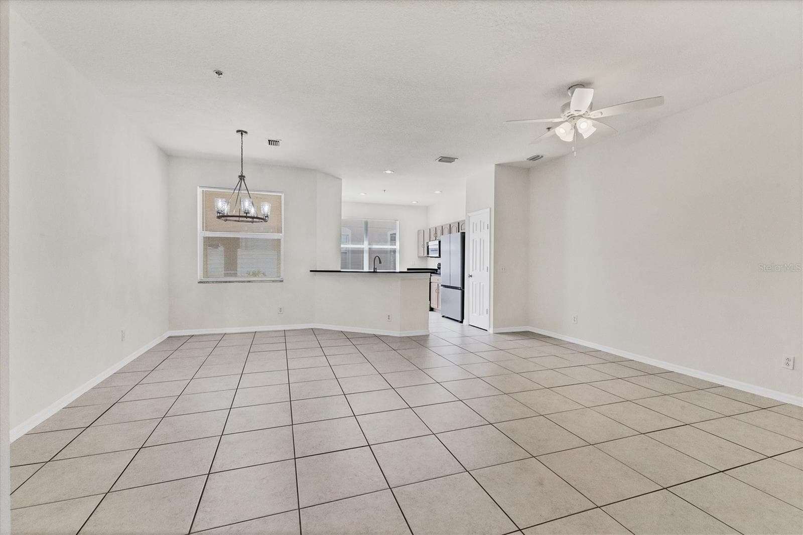 Townhouse at 4104 CRABTREE AVE, SARASOTA, photo 13 of 46