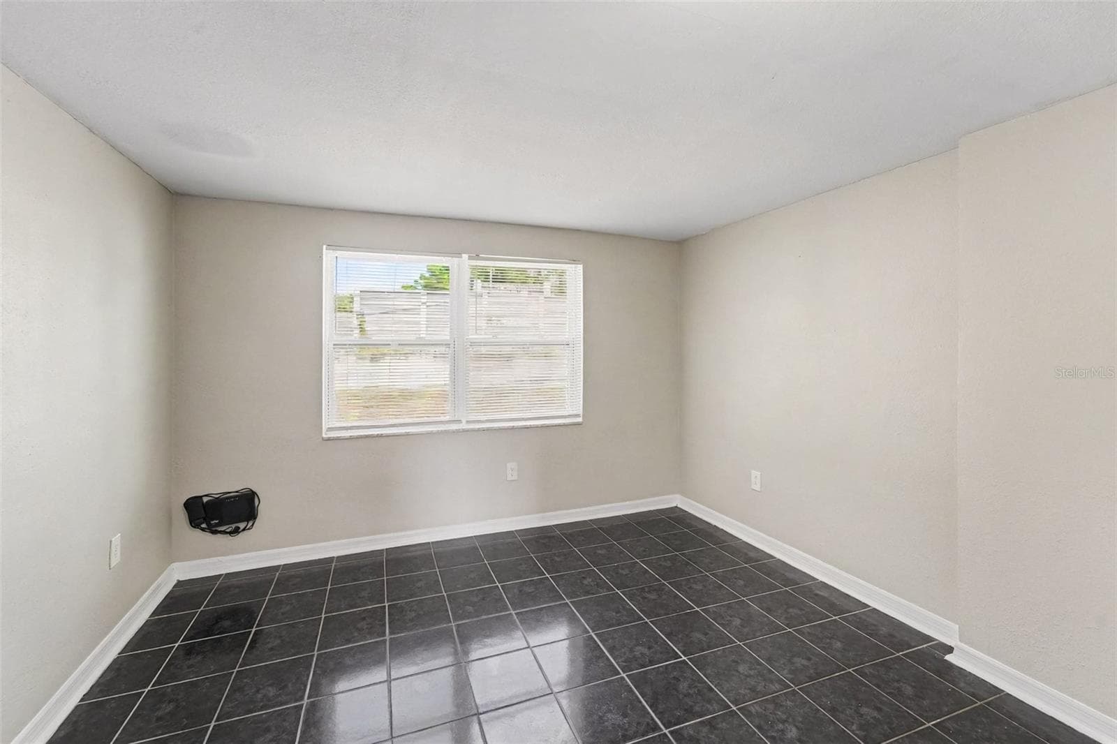 Single Family Residence at 4631 EASTWOOD LN, HOLIDAY, photo 10 of 19