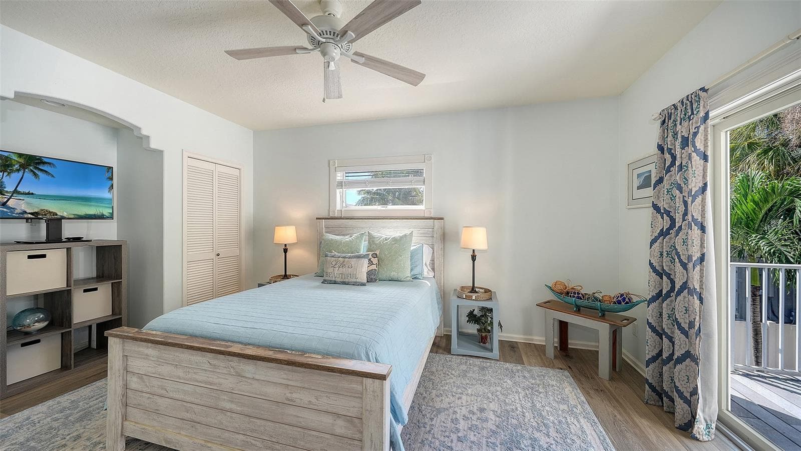 Single Family Residence at 5390 GULF DR, HOLMES BEACH, photo 14 of 41