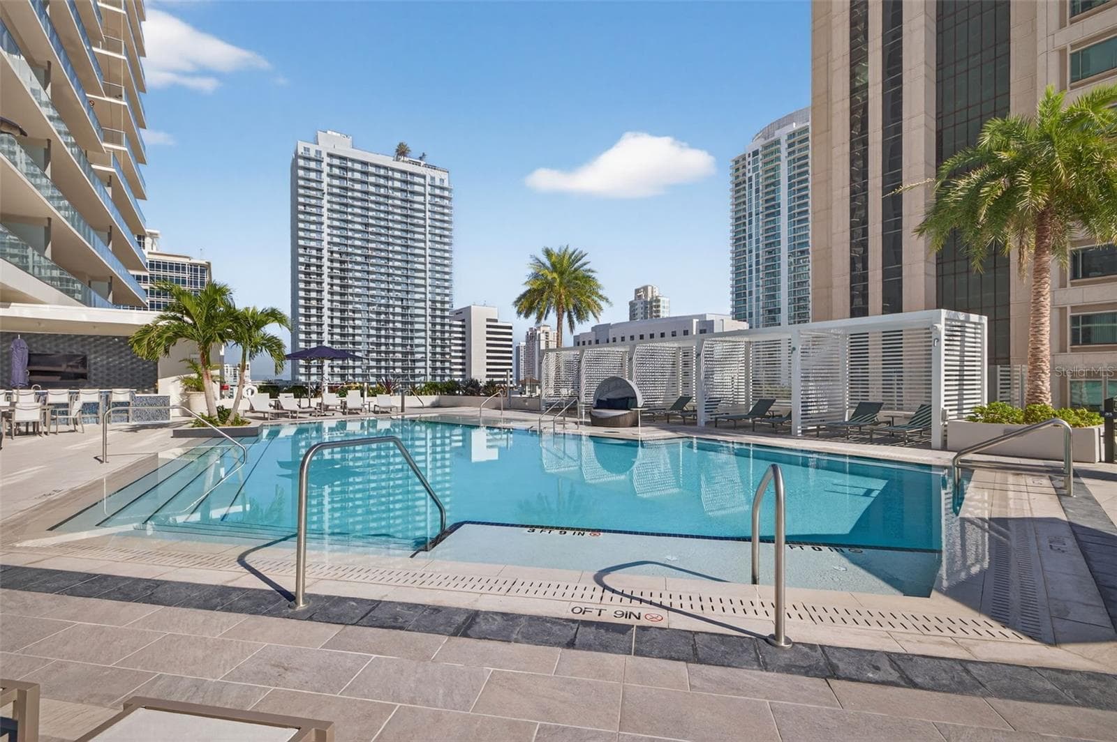Condominium at 275 1ST AVE S #2603, ST PETERSBURG, photo 42 of 93