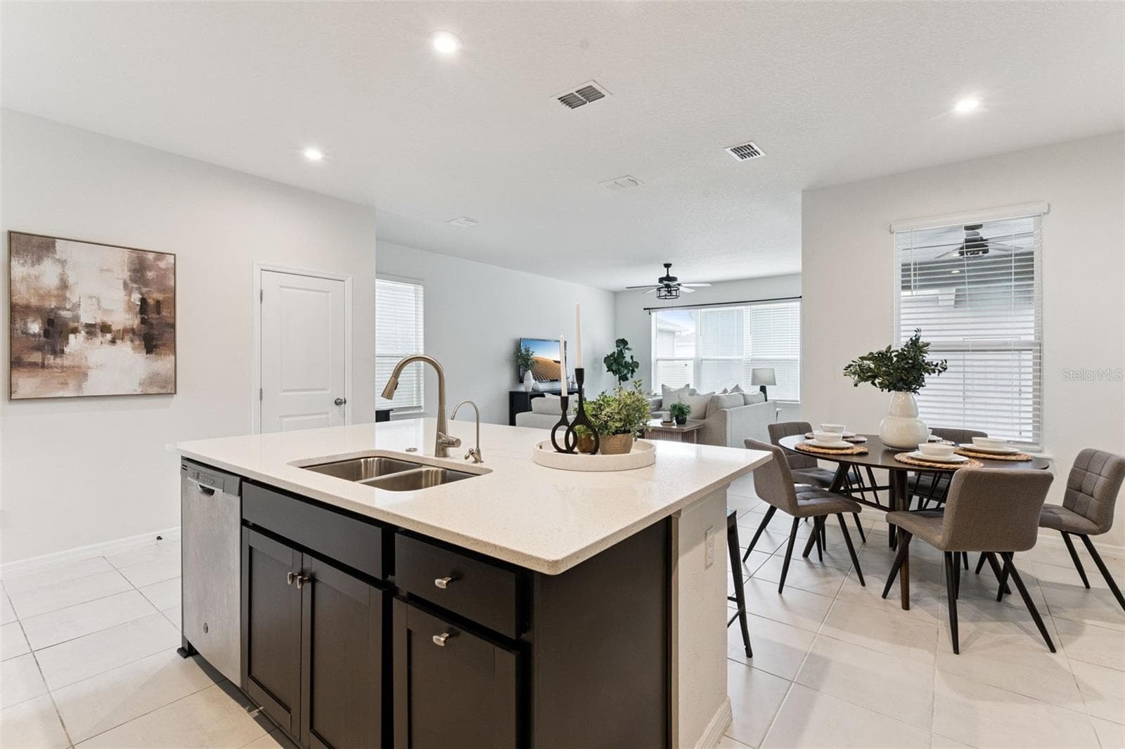 Kitchen and Dining - 4780 TERRACE BLUFF ST, WINTER GARDEN