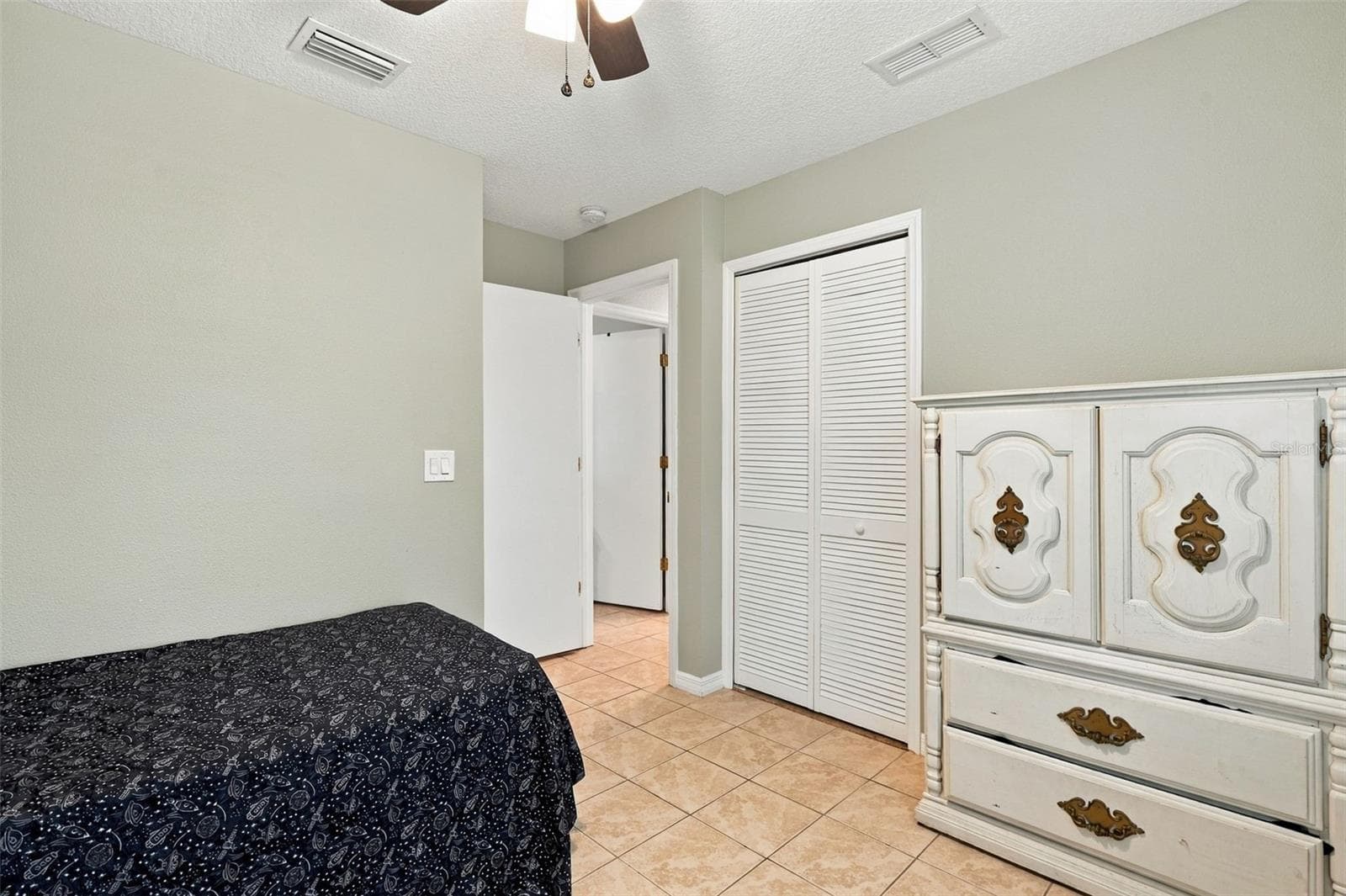 Single Family Residence at 637 PRATT ST, DELAND, photo 14 of 26