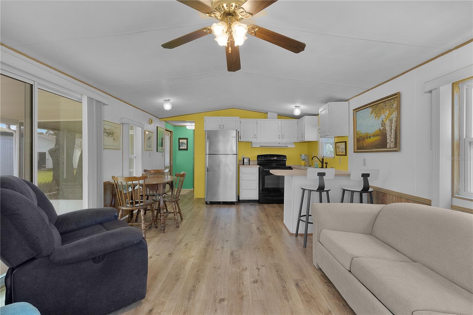 Manufactured Home at 622 COTTAGE PARK LN, LEESBURG, photo 22 of 40