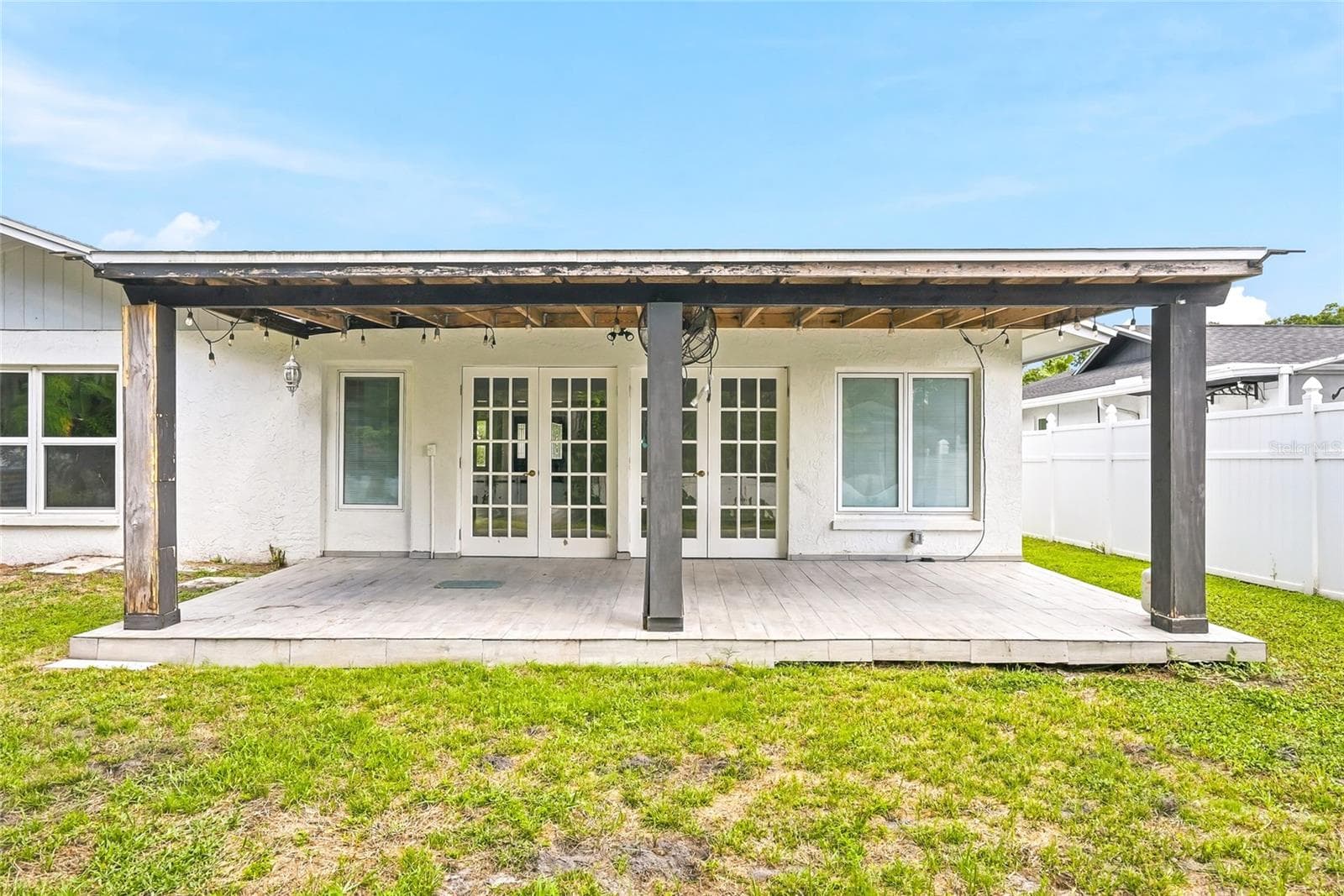 Single Family Residence at 4206 WINDTREE DR, TAMPA, photo 42 of 53