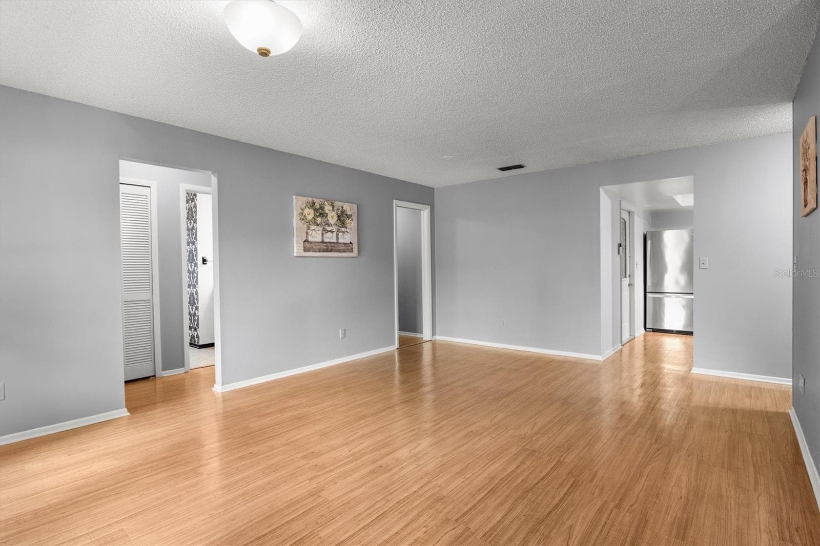 Living Room - 4302 SHADOW WOOD LN, WINTER HAVEN