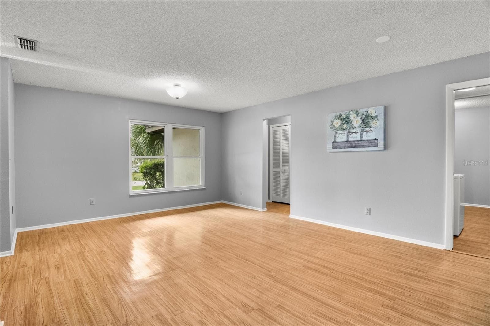 Living Room - 4302 SHADOW WOOD LN, WINTER HAVEN