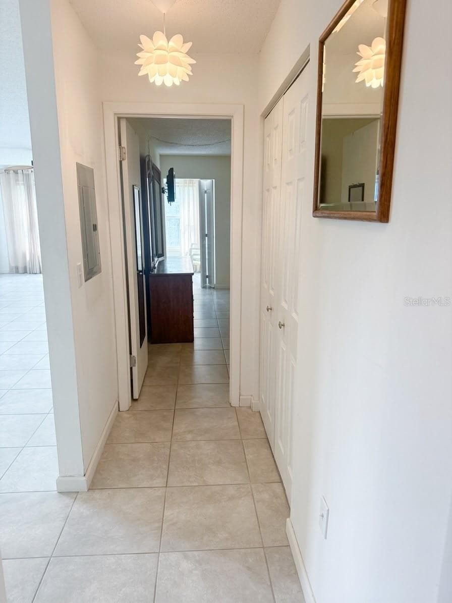 Condominium at 5623 80TH ST N #415, ST PETERSBURG, photo 17 of 28