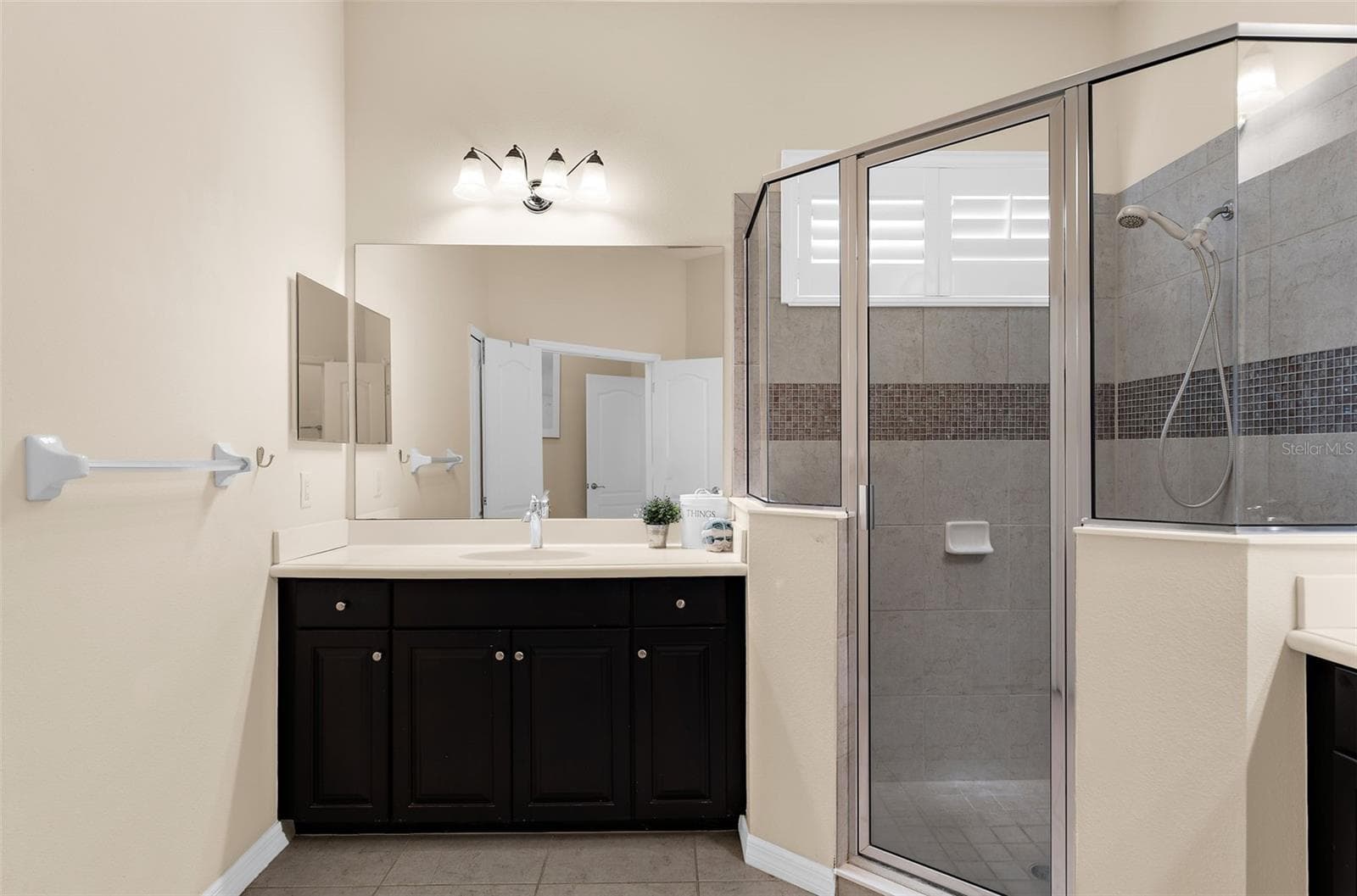 Single Family Residence at 4720 CLAREMONT PARK DR, BRADENTON, photo 27 of 49