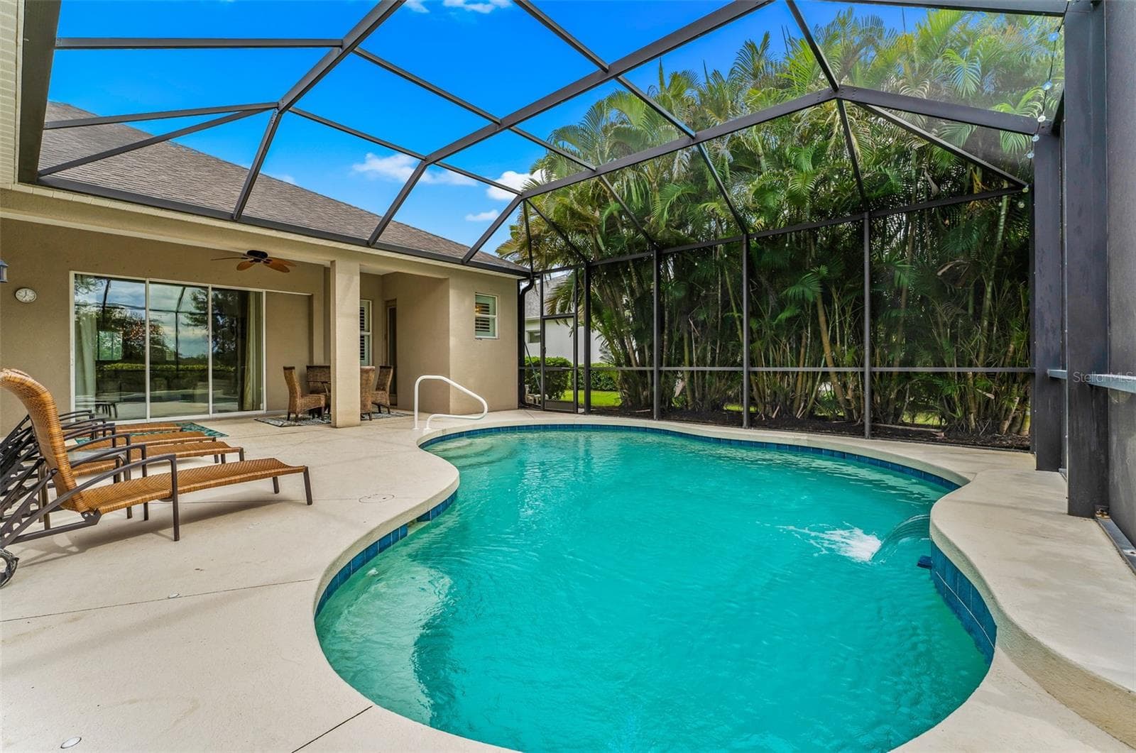 Single Family Residence at 4720 CLAREMONT PARK DR, BRADENTON, photo 40 of 49