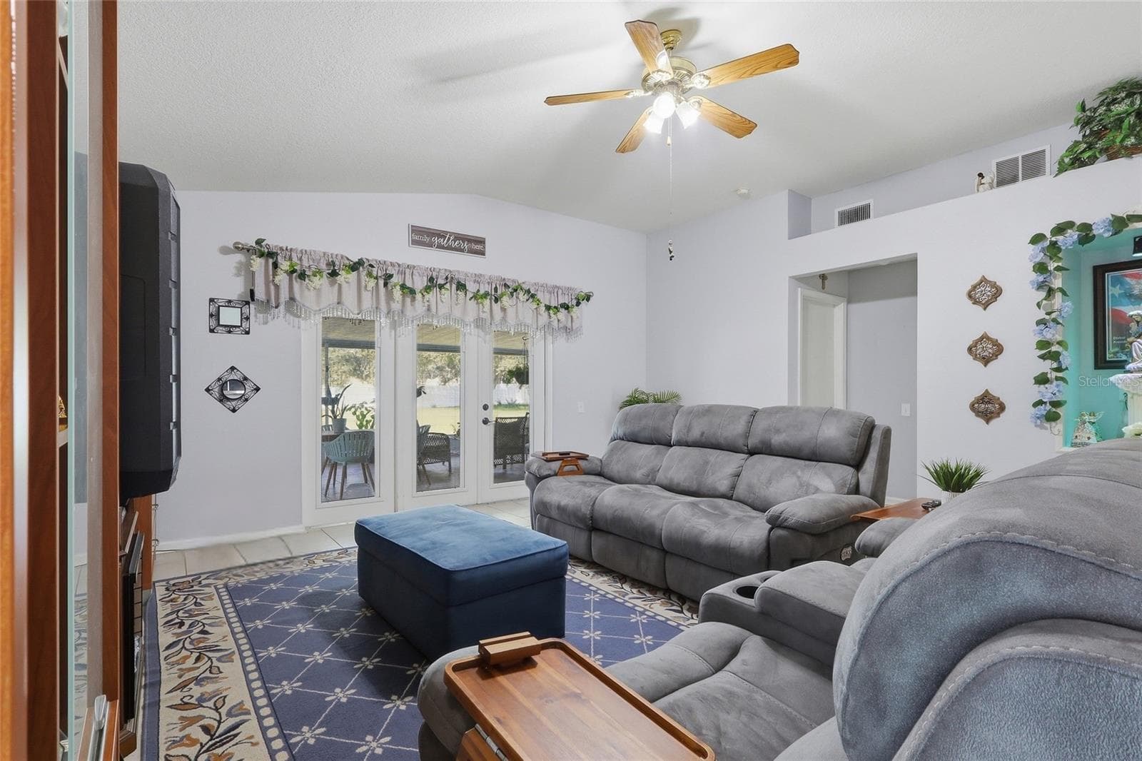 Single Family Residence at 12402 TREE POINTE CT, RIVERVIEW, photo 13 of 43