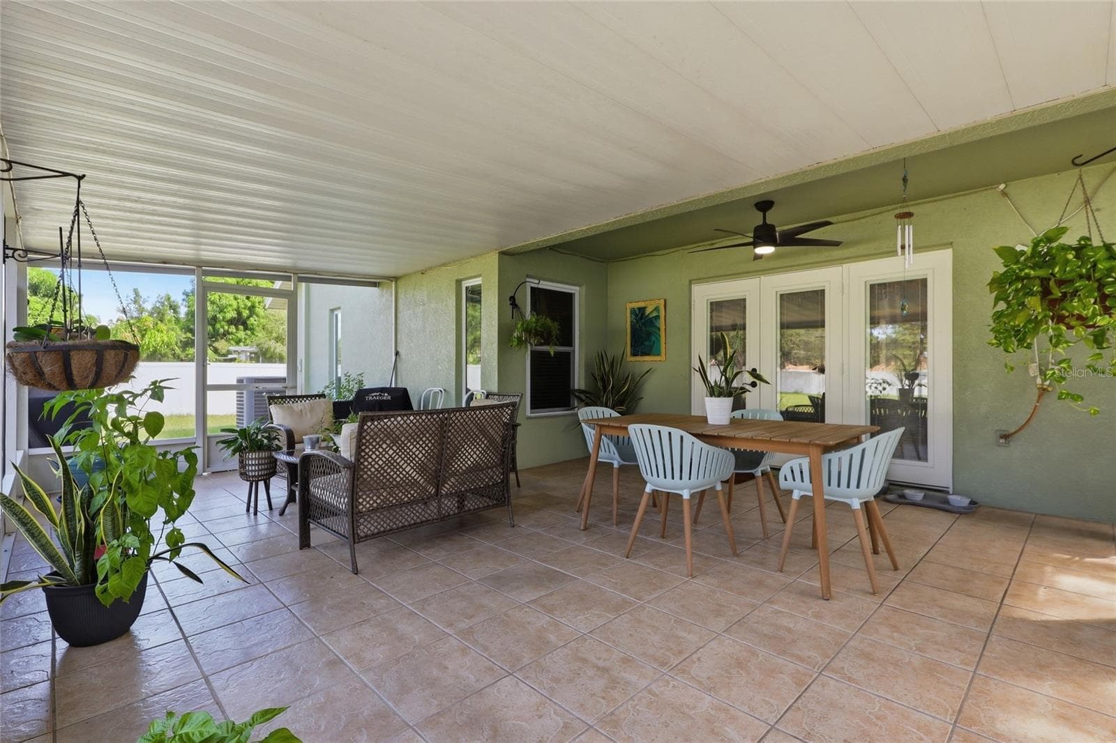 Covered lanai - 12402 TREE POINTE CT, RIVERVIEW