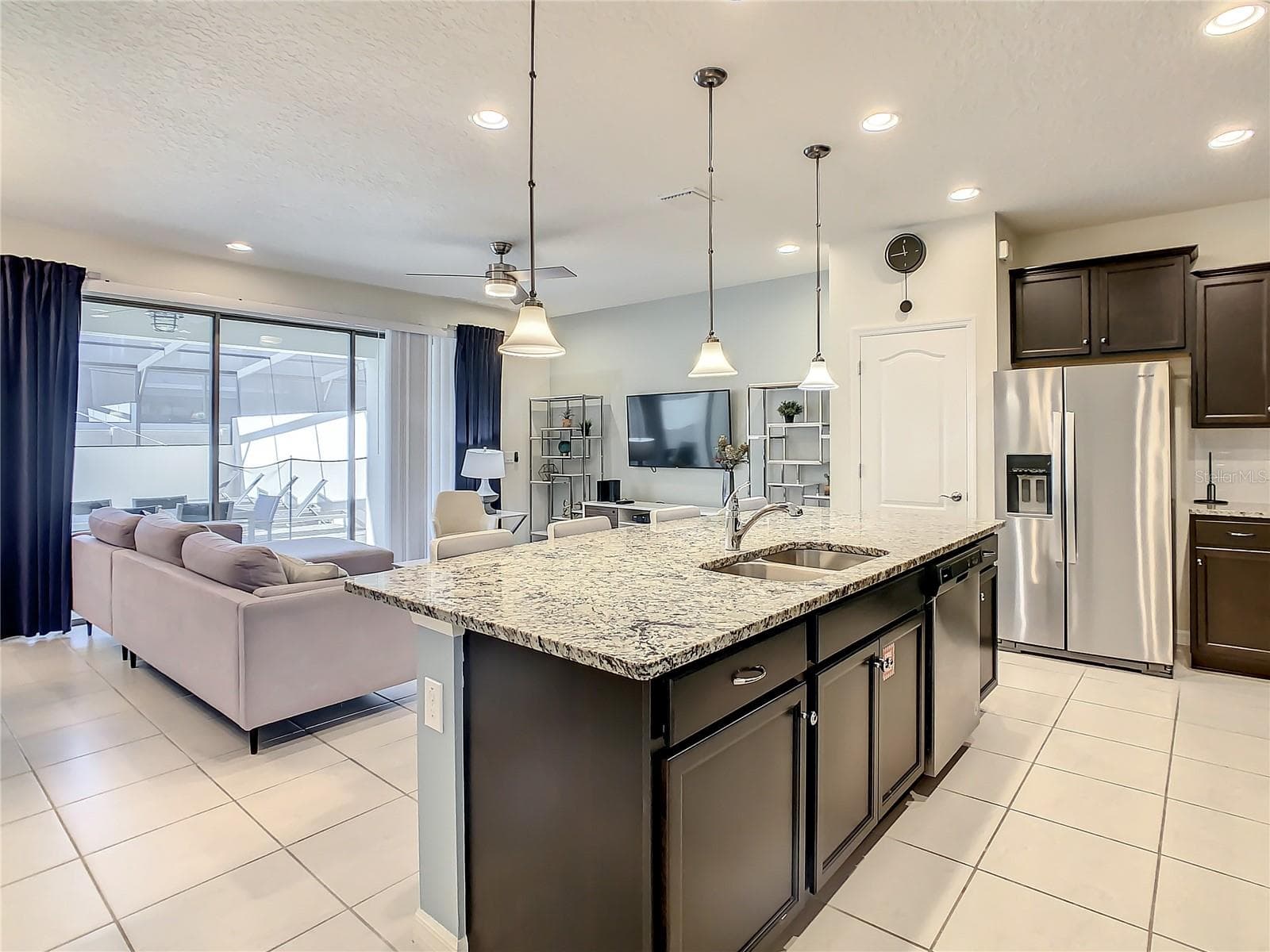 Townhouse at 2404 TANGIER DR, KISSIMMEE, photo 10 of 76