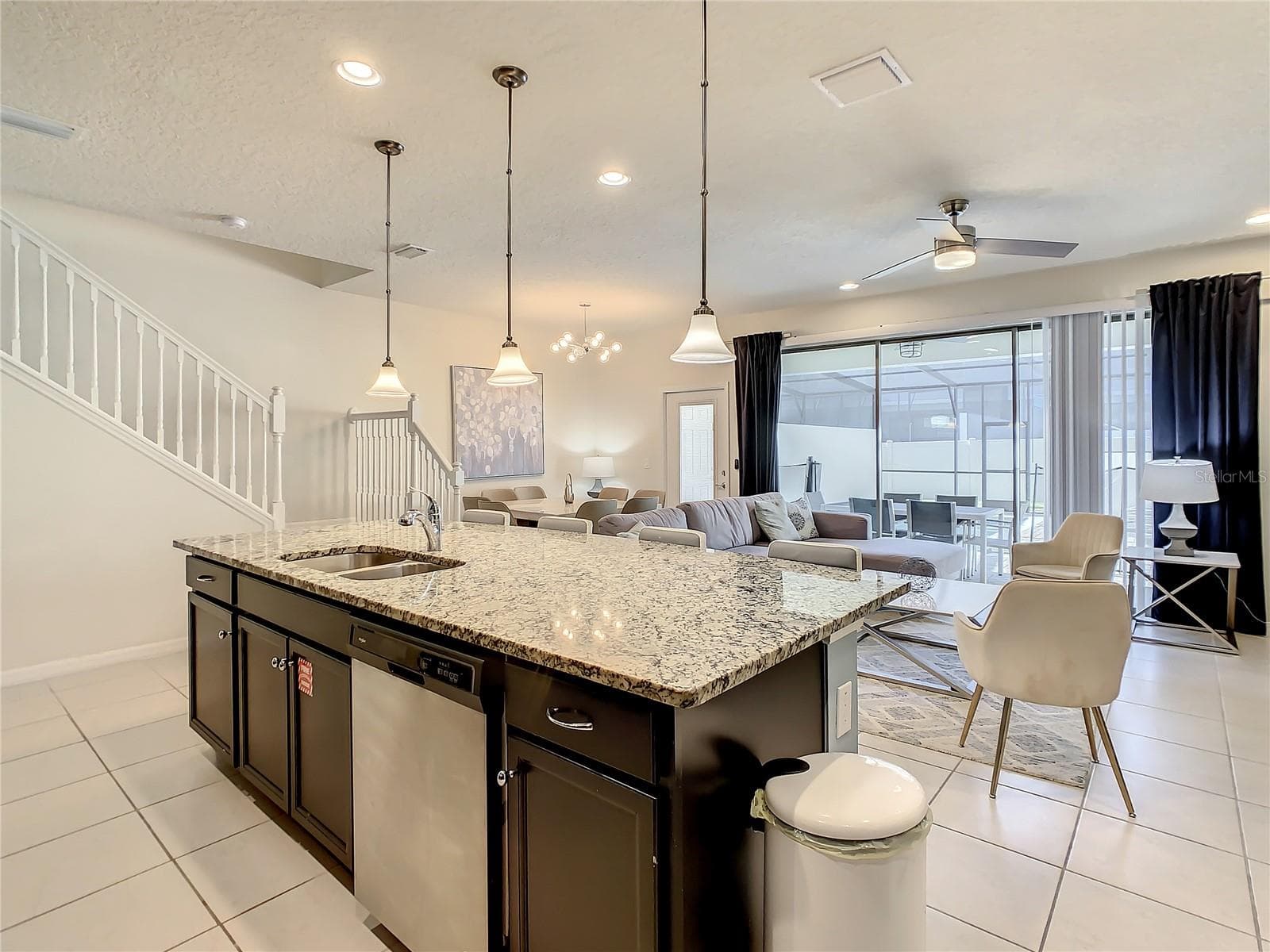 Townhouse at 2404 TANGIER DR, KISSIMMEE, photo 14 of 76