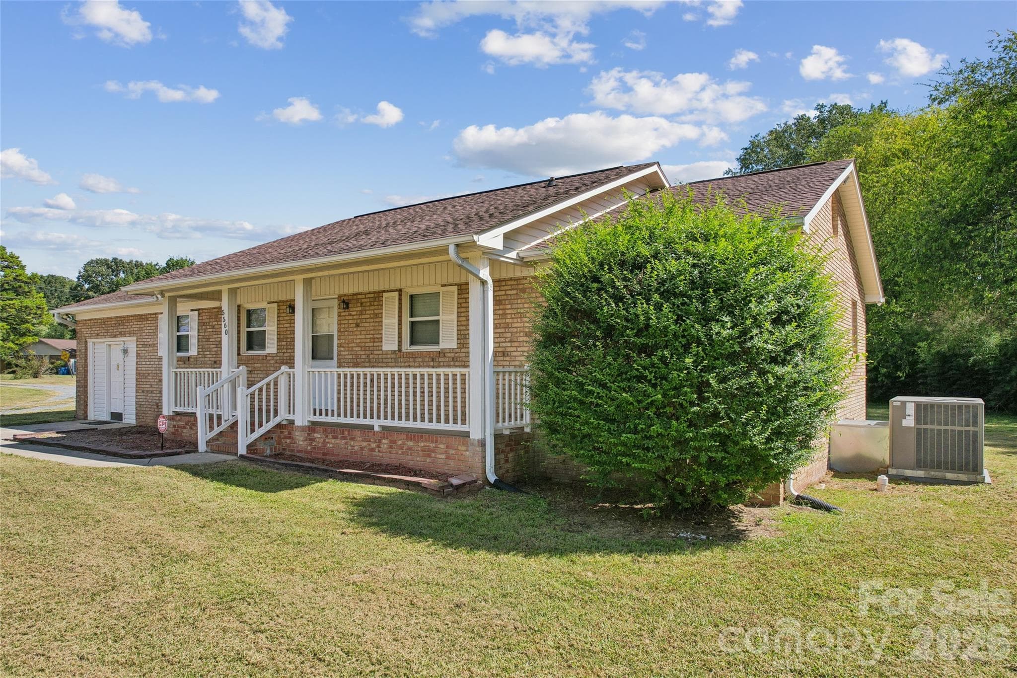 Single Family Residence at 5560 Roberta Road, Harrisburg, photo 2 of 41