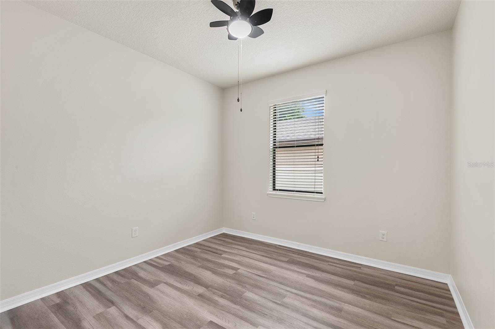 Single Family Residence at 2236 LANDSIDE DR, VALRICO, photo 18 of 22