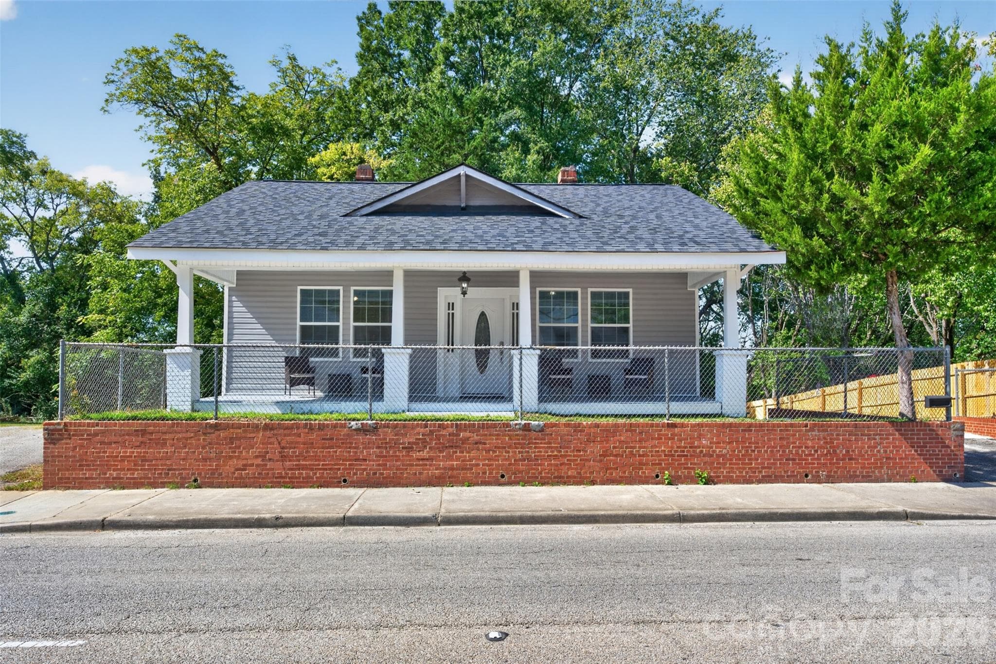 406 S Market Street