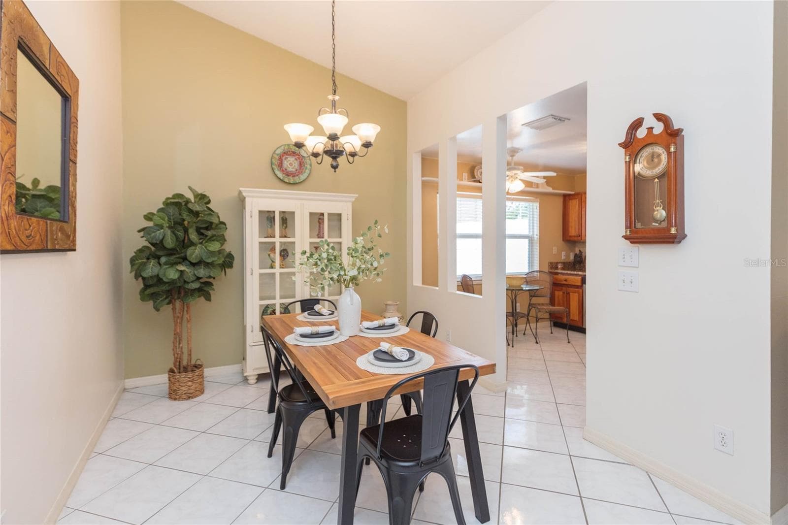 Dining Room - 4932 CYPRESS TRACE DR, TAMPA