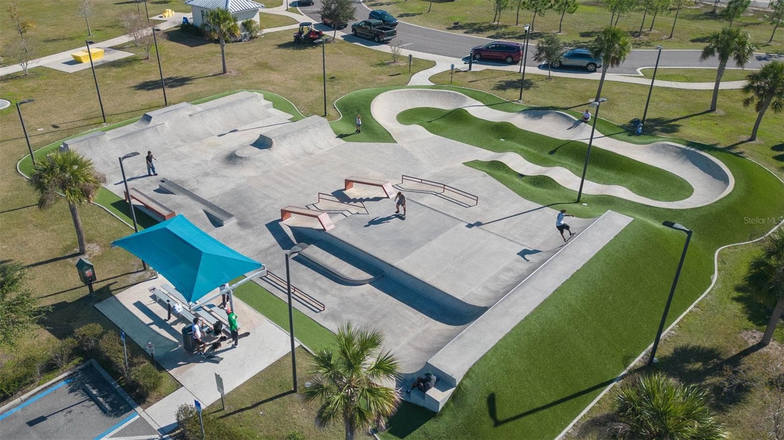 Carrollwood Village Park- Skate Park - 4932 CYPRESS TRACE DR, TAMPA