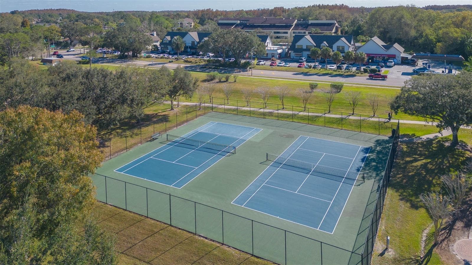 Carrollwood Village Tennis Courts - 4932 CYPRESS TRACE DR, TAMPA