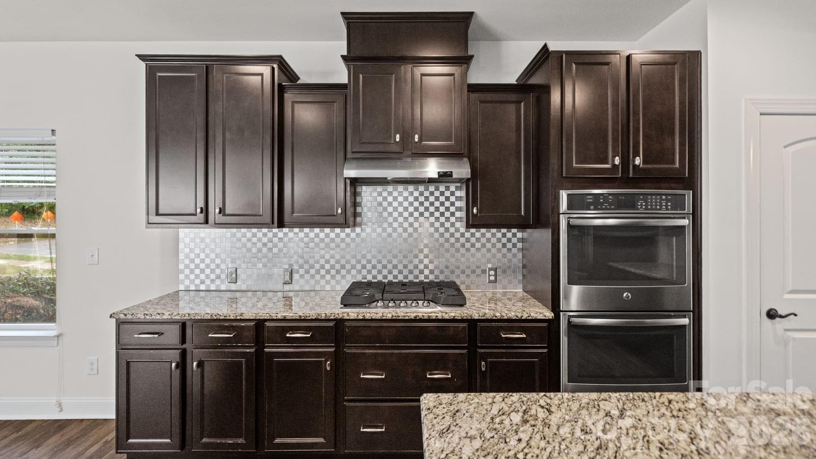 Single Family Residence at 7235 Barefoot Forest Drive, Charlotte, photo 13 of 48