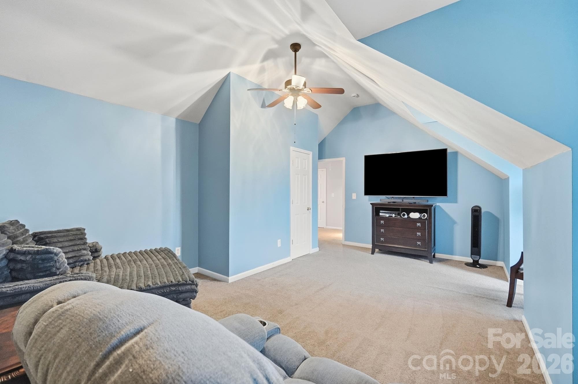 Single Family Residence at 623 Finborough Court, Charlotte, photo 28 of 37