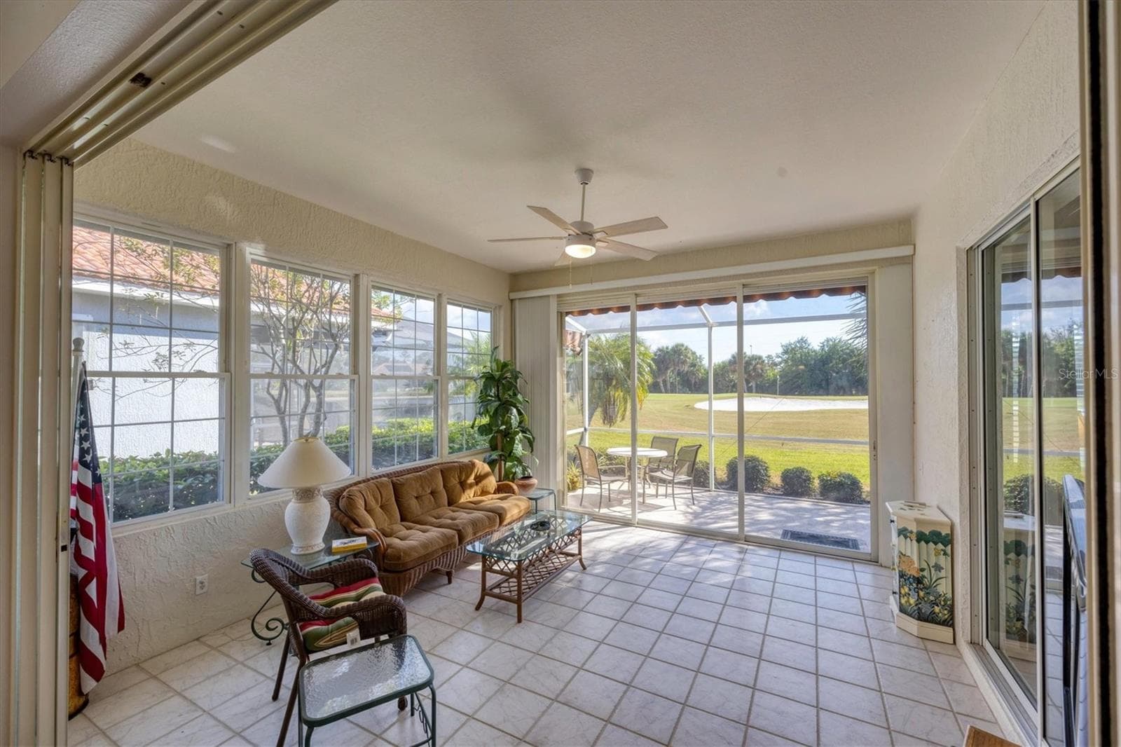 Single Family Residence at 446 PINEWOOD LAKE DR, VENICE, photo 13 of 82