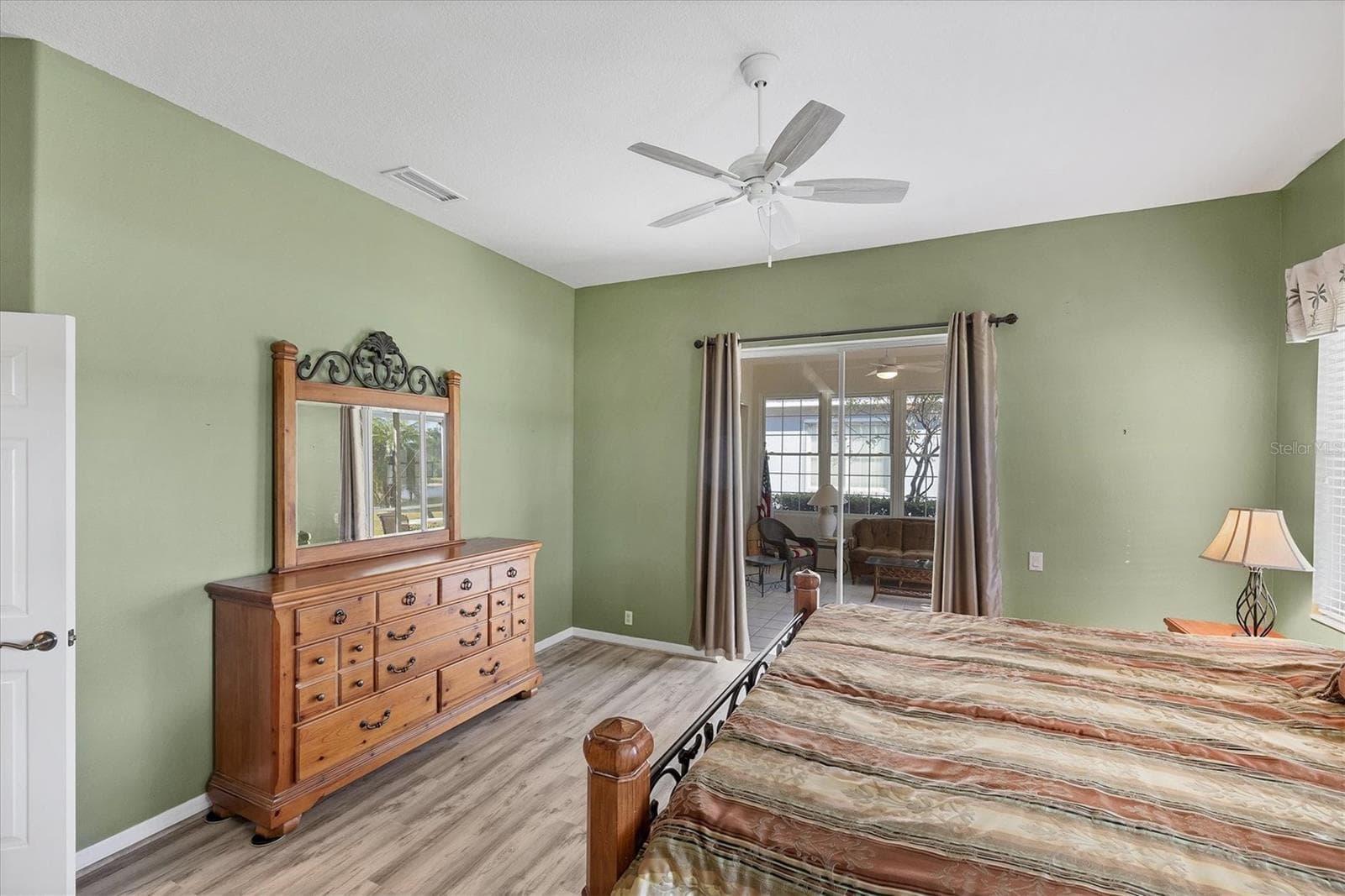 Single Family Residence at 446 PINEWOOD LAKE DR, VENICE, photo 43 of 82